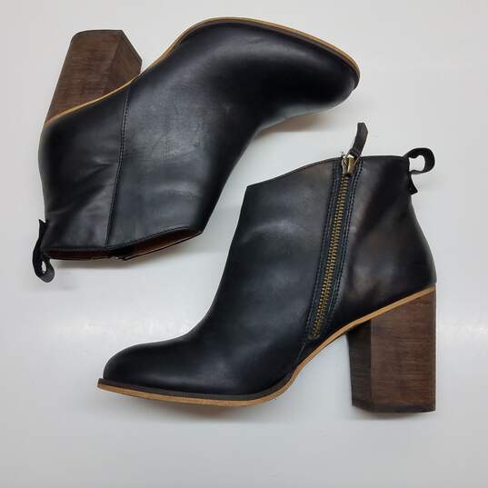 BP Ankle Boots Women's Size 8M image number 2