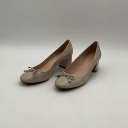 Womens Bev Tan Detail Bow Leather Almond Toe Block Pump Heels Size 8.5 alternative image