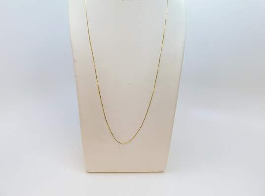 14K Yellow Gold Box Chain Necklace 2.0g image number 1