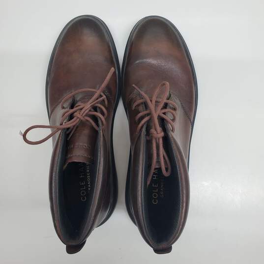 Cole Haan Men's Chukka Boots in Brown Faux Leather Size 9 M image number 6