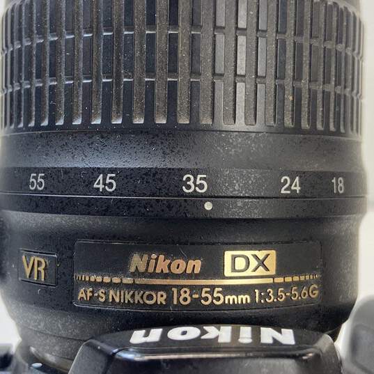 Nikon D3000 10.2 megapixel Digital SLR Camera with 18-55mm Lens image number 3