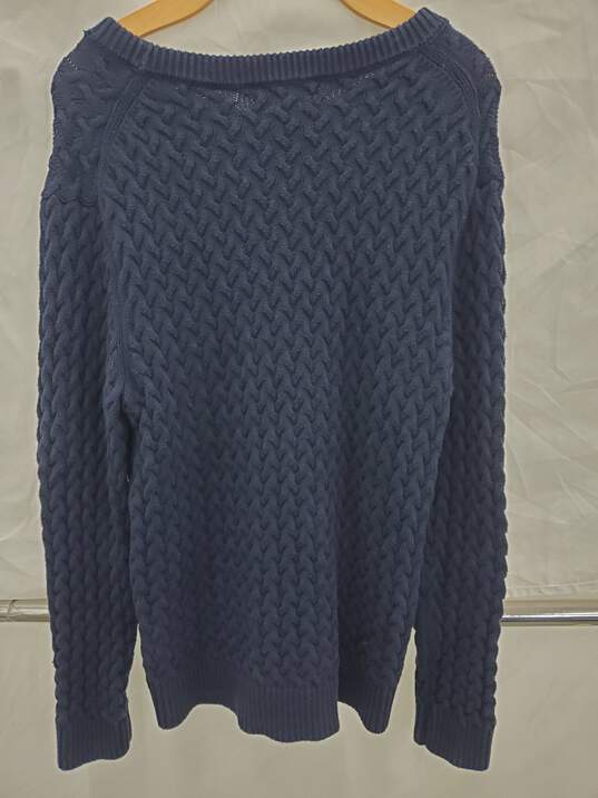 Men's Banana Republic ADRIEN CASHMERE SWEATER Size-M Used image number 2