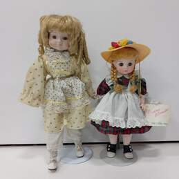 Heritage Mint & Madam Alexander Porcelain Doll w/ Stands Bundle