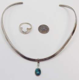 Artisan 925 Chrysocolla Cabochon Pendant Collar Necklace & Horseshoe Band Ring 33.2g alternative image