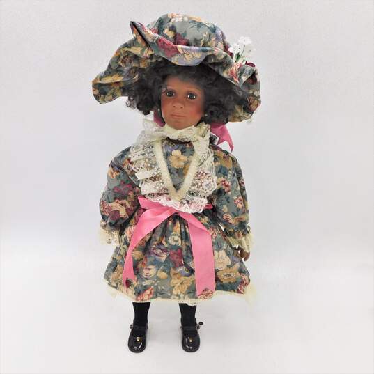 World Galley Porcelain Doll Andrea By Norma Rambaud IOB image number 1