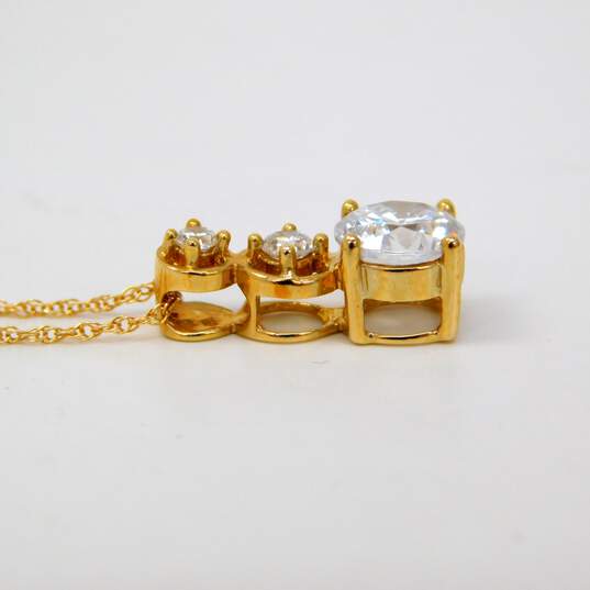 10K Yellow Gold Graduated CZ Pendant Necklace 1.6g image number 3