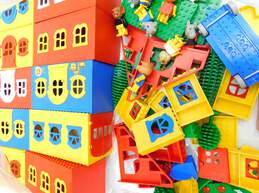 5.0 LBS VNTG Assorted LEGO FABULAND Houses Figures & Accessories Bulk Box