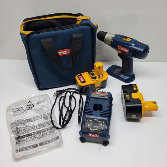 Bundle Ryobi 18-Volt P205 Rechargeable Cordless Drill & Bag *UNTESTED P/R* image number 1