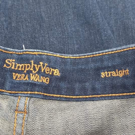 Simply Vera Wang Women's Straight Leg Blue Jean Capri Size 8 image number 5