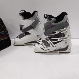 Salomon White Ski Boots w/Carry Bag Women's Size 27/10 alternative image