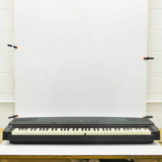 Yamaha YPP-55 Electronic Digital Piano image number 2
