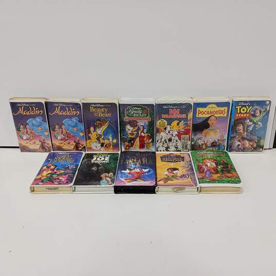 Bundle Of Vintage Disney VHS Movies image number 1