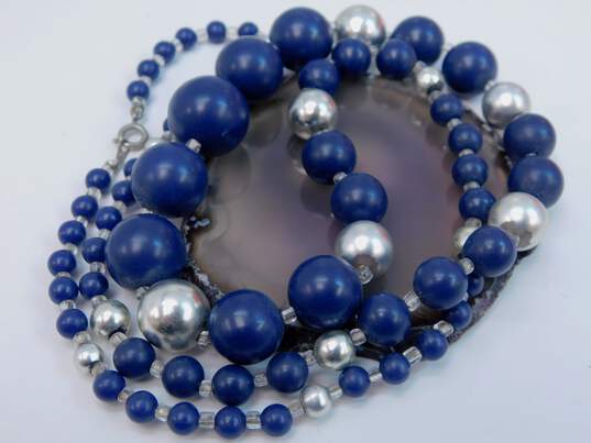 VNTG Navy Blue & Mixed Metals Beaded Necklaces image number 1