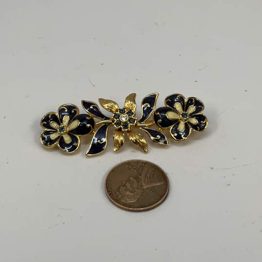 Designer Joan Rivers Gold-Tone Crystal Cut Stone Blue Flowers Brooch Pin image number 2