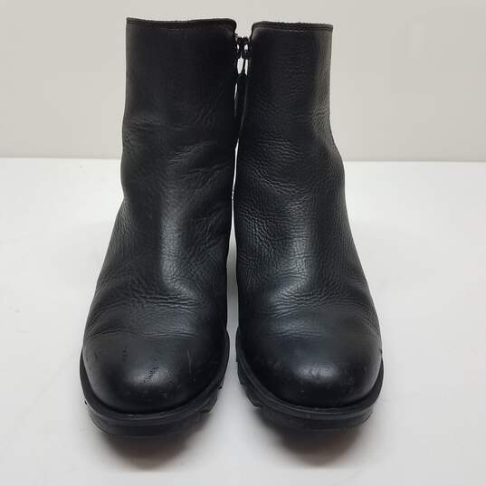 Sorel Phoenix Women's Black Leather Zip Boots Size 8 image number 2