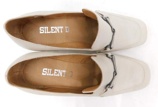 Silent D Cream Color Slip-On Heel Shoes Size Women's 7 image number 2