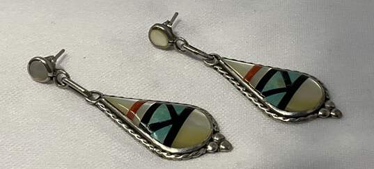 Inlay Fashion Earrings image number 1