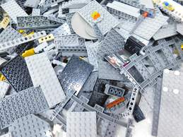10.6 LBS LEGO Star Wars Bulk Box