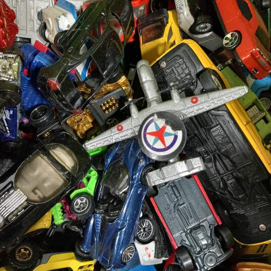 Bundle of Assorted Toy Vehicles image number 2