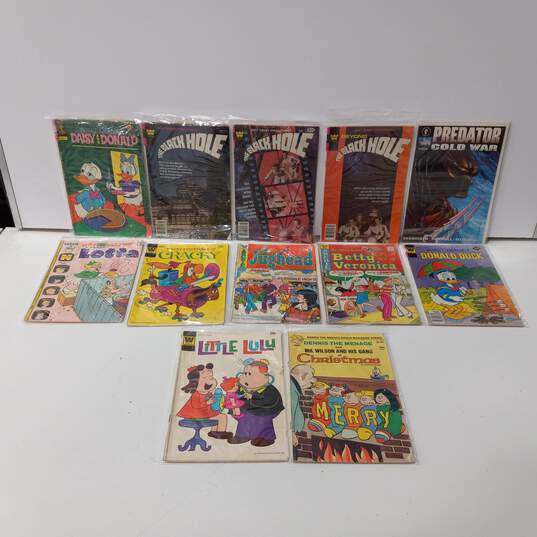 Mixed Brands Comic Books Assorted 12pc Lot image number 1