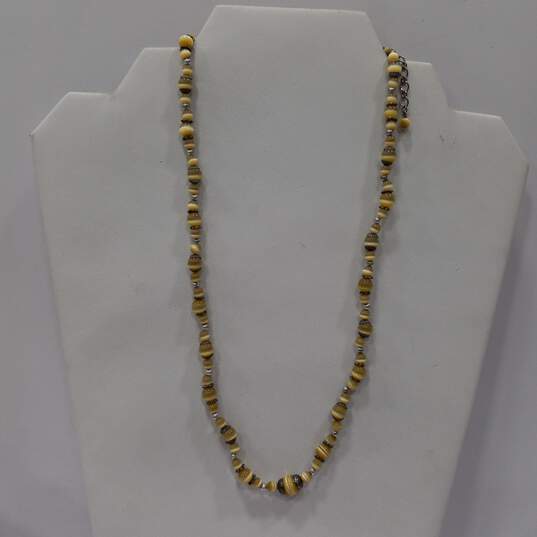 Bundle of faux gold and green tones costume jewelry image number 4