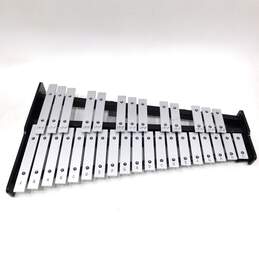 Ludwig Brand 32-Key Metal Glockenspiel Set w/ Rolling Case and Accessories alternative image