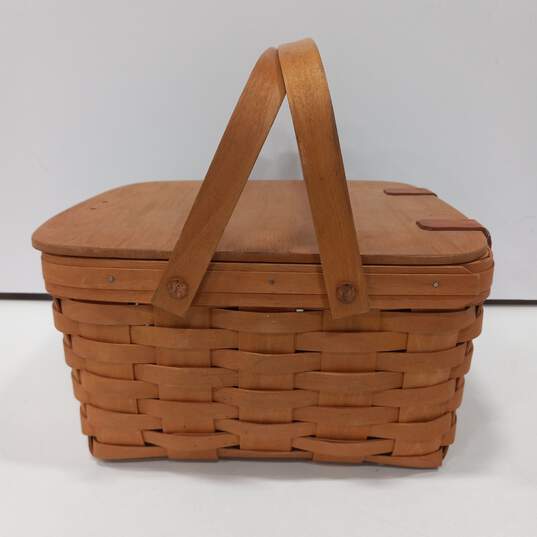 Vintage Longaberger Large Hand Woven Basket with Lid image number 4