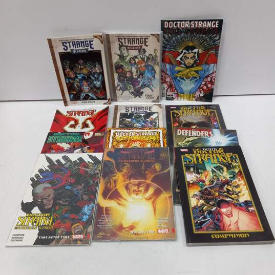Bundle of 12 Dr. Strange Comic Books (6.1lbs) image number 1