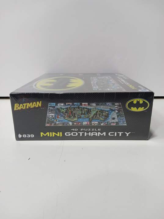 DC  Batman Mini Gotham City 4D Puzzle NIB image number 6
