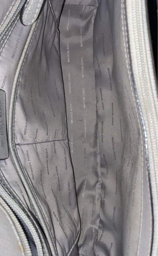 Michael Kors Saffiano Leather Jet Set Zip Tote Grey image number 5