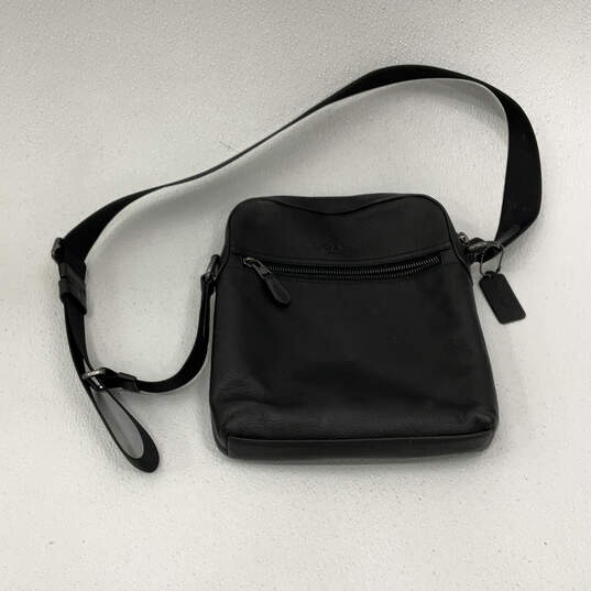 Mens Houston Flight Black Leather Adjustable Strap Messenger Crossbody Bag image number 1