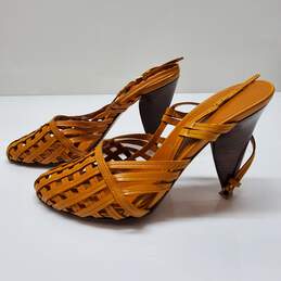 Prada Orange Leather Heeled T-Strap Sandals Size 38 AUTHENTICATED