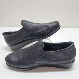 SAS Women's Dream Black  Slip-On Loafer Size 8.5W