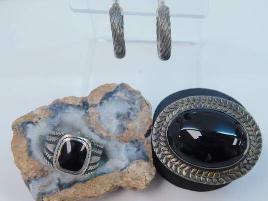 Artisan Sterling Silver Onyx Brooch Faux Onyx Ring & Twisted Mini Hoop Earrings 27.8g image number 1