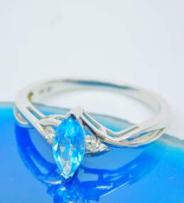 Elegant 10k White Gold Blue Topaz & Diamond Accent Ring 2.1g alternative image