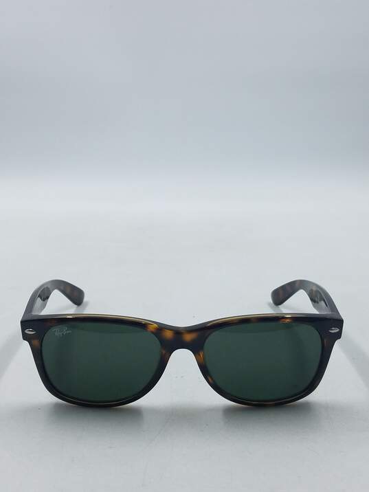 Ray-Ban Dark Tortoise New Wayfarer Sunglasses image number 2