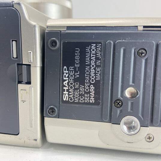 Sharp Viewcam 8mm Camcorder Lot of 2 image number 5