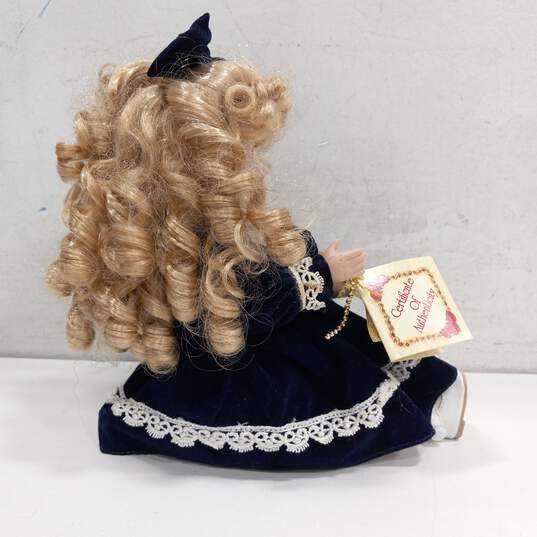 Collector's Choice Musical Porcelain Doll NWT image number 2