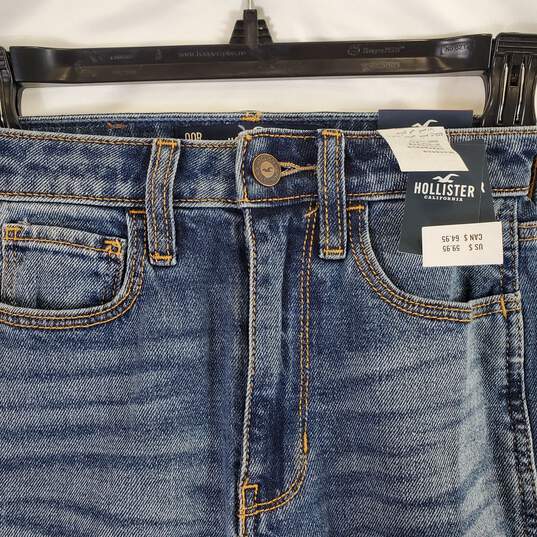Hollister Women's Ultra High Rise Jeans SZ 00R NWT image number 2