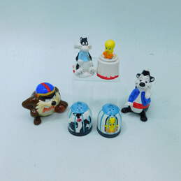 VTG 90s Assorted Looney Tunes Salt & Pepper Shakers Sylvester Tweety Taz Pepe Le Pew