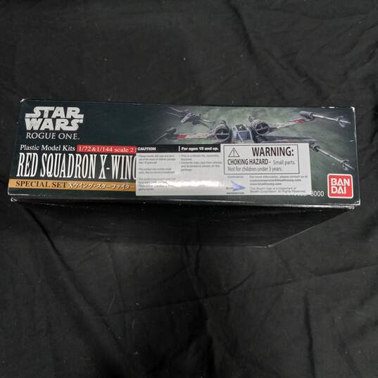 BanDai Star Wars Rogue One Plastic Model Kit Red Sqadron X-Wing Starfighter image number 6