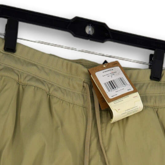 NWT Womens Beige Flat Front Elastic Waist Pockets Bermuda Shorts Size M image number 3