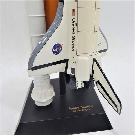 NASA Space Shuttle Discovery Model Full Stack Display 1/100 image number 6