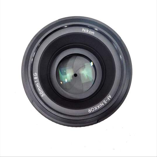 Nikon AF-S Nikkor 50mm 1:1.8 G Camera Lens W/ Tiffen Filters & Manual image number 4