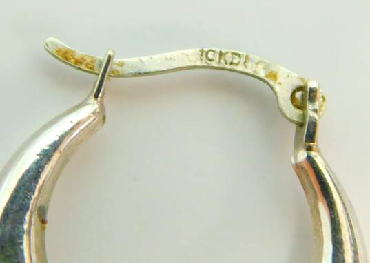 10k White Gold Diamond Accent Oblong Hoop Earrings 1.1g image number 5
