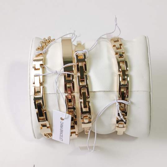 Buy the Anne Klein Women's Wristwatch & Bracelet Set New in Box