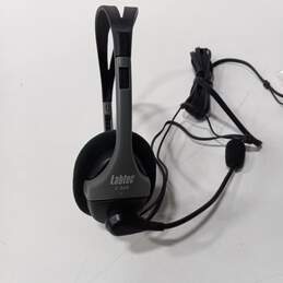 Labtech C-324 Headset w/Microphone and Box alternative image