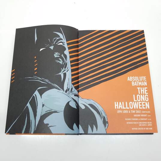 Absolute Batman: The Long Halloween Book By Jeph Loeb & Tim Sale DC Comics Hardcover image number 3