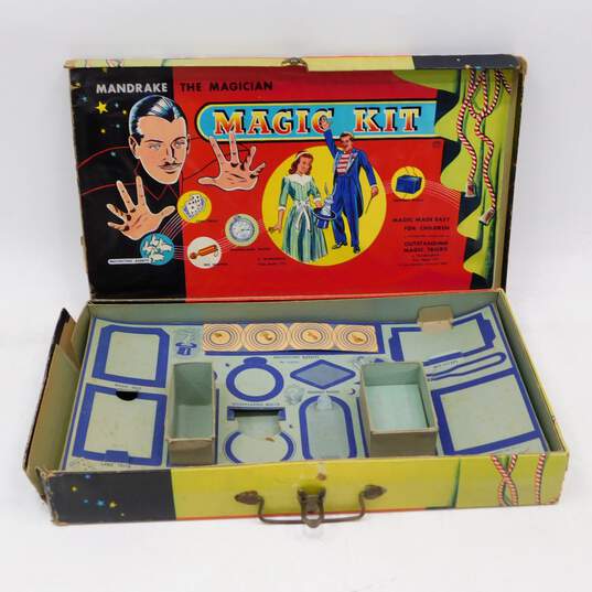 Vintage 1949 Mandrake The Magician Magic Kit And Extras image number 5