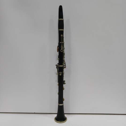 Vintage Clarinet In Case w/ Accessories image number 3
